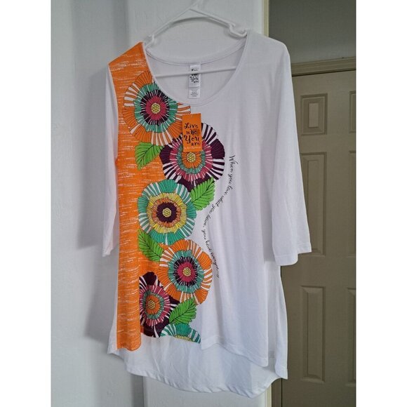 Floral Pattern Womens 3/4 Sleeve Top By Mccc Sportswear Size Large Multicolored - Picture 2 of 7